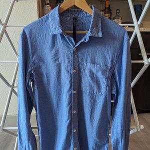 Lululemon All Town Button Down Blue Dress Shirt Men's Size M